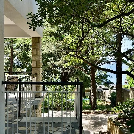 Darinka Holiday home Novi Vinodolski
